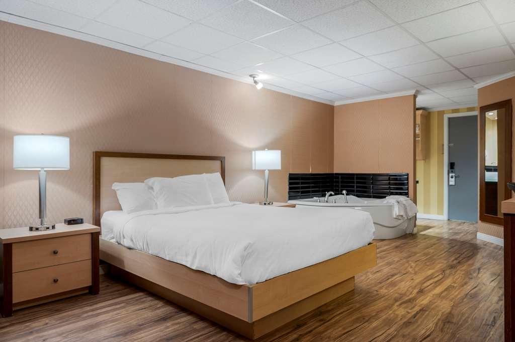 Econo Lodge Inn & Suites Montmagny Ruang foto